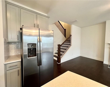 116 Auburn Gate Lane - Photo Thumbnail 8