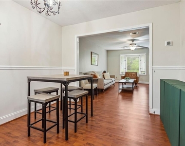 102 Holcomb Ferry Road - Photo Thumbnail 8