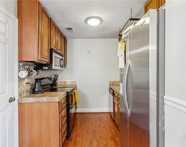 102 Holcomb Ferry Road - Photo Thumbnail 9
