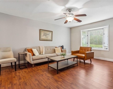 102 Holcomb Ferry Road - Photo Thumbnail 6