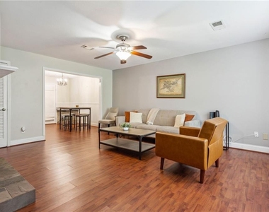 102 Holcomb Ferry Road - Photo Thumbnail 4