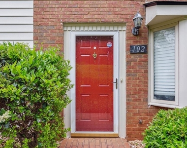 102 Holcomb Ferry Road - Photo Thumbnail 2
