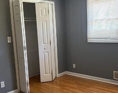 5556 Rock Garden Court Nw - Photo Thumbnail 10