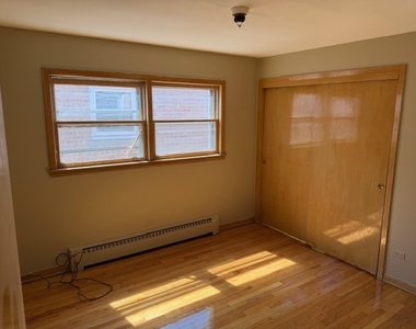 5556 N Central Avenue - Photo Thumbnail 3