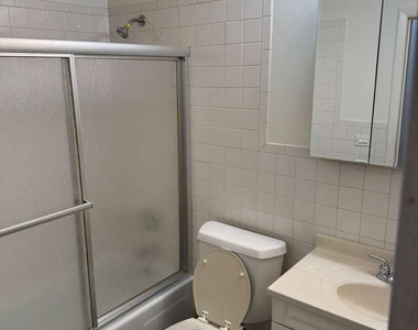 1485 Quaker Lane - Photo Thumbnail 14