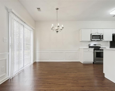 3033 Hartright Bend Court - Photo Thumbnail 8