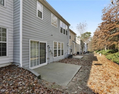 3033 Hartright Bend Court - Photo Thumbnail 26