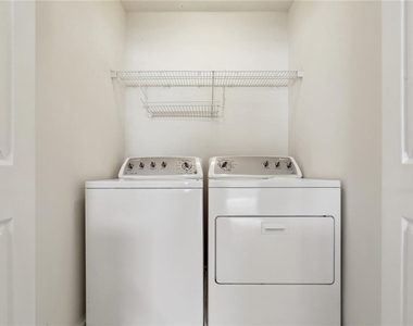 3033 Hartright Bend Court - Photo Thumbnail 23