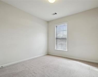 3033 Hartright Bend Court - Photo Thumbnail 22
