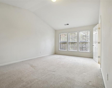 3033 Hartright Bend Court - Photo Thumbnail 15