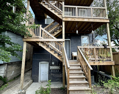 2713 W Gladys Avenue - Photo Thumbnail 22