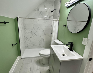 2713 W Gladys Avenue - Photo Thumbnail 10