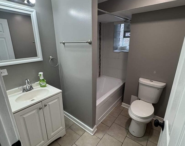 6601 S Langley Avenue - Photo Thumbnail 8