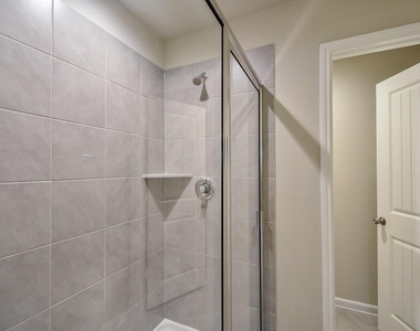 1427 Central Heights Drive - Photo Thumbnail 19