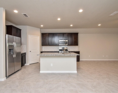 1427 Central Heights Drive - Photo Thumbnail 8