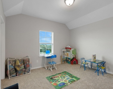 4510 Red Yucca Drive - Photo Thumbnail 21