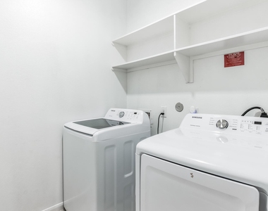 4510 Red Yucca Drive - Photo Thumbnail 18