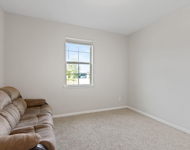 4510 Red Yucca Drive - Photo Thumbnail 15