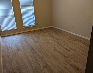 2519 Buffalo Trail - Photo Thumbnail 11