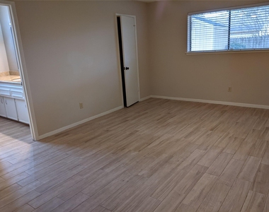 2519 Buffalo Trail - Photo Thumbnail 10