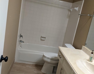 2519 Buffalo Trail - Photo Thumbnail 18