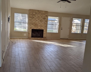 2519 Buffalo Trail - Photo Thumbnail 31
