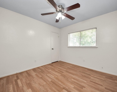 15614 Barbarossa Drive - Photo Thumbnail 15