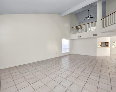 15614 Barbarossa Drive - Photo Thumbnail 10