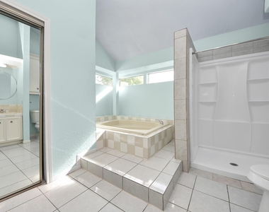 15614 Barbarossa Drive - Photo Thumbnail 29