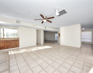 15614 Barbarossa Drive - Photo Thumbnail 5