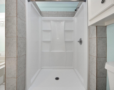 15614 Barbarossa Drive - Photo Thumbnail 31