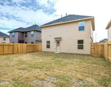 2323 Kolby Way - Photo Thumbnail 1