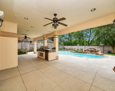 14207 Jade Cove Drive - Photo Thumbnail 23