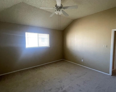 2216 Millstone Dr Drive - Photo Thumbnail 8