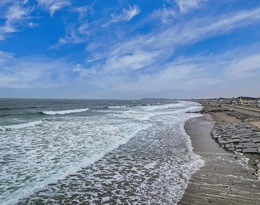 933 Ocean - Photo Thumbnail 1