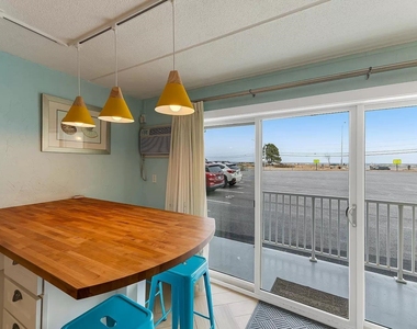 933 Ocean - Photo Thumbnail 8