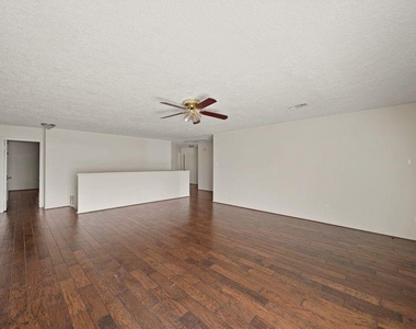4123 Custer Creek Drive - Photo Thumbnail 16