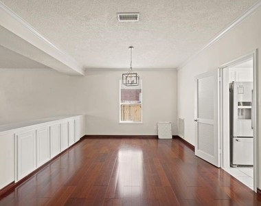 4123 Custer Creek Drive - Photo Thumbnail 5