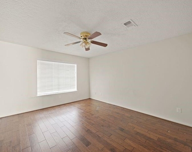 4123 Custer Creek Drive - Photo Thumbnail 17