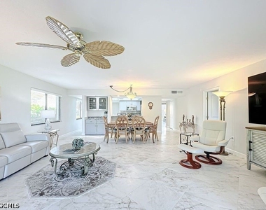 16679 Forest Boulevard - Photo Thumbnail 2