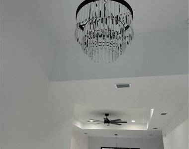 2801 Sw Embers Terrace - Photo Thumbnail 14