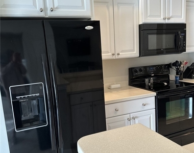 10381 Mcarthur Palm Lane - Photo Thumbnail 5