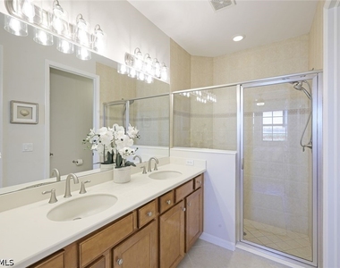 1423 Santiago Circle - Photo Thumbnail 14