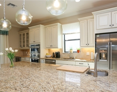 10155 Coconut Road - Photo Thumbnail 2