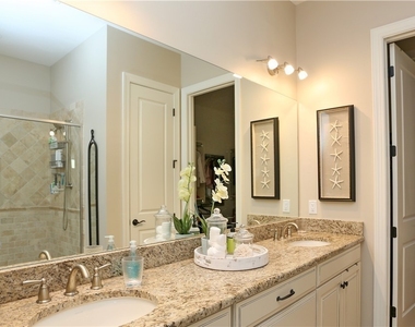 10155 Coconut Road - Photo Thumbnail 20