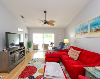 28280 Pine Haven Way - Photo Thumbnail 20