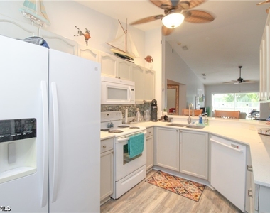 28280 Pine Haven Way - Photo Thumbnail 23