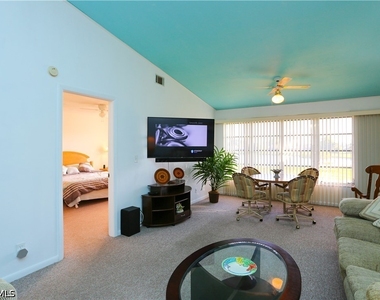 4030 Northlight Drive - Photo Thumbnail 5