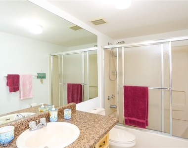 4030 Northlight Drive - Photo Thumbnail 11