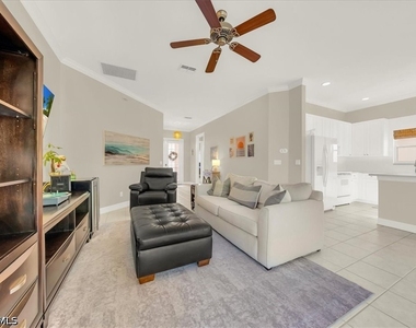 28327 Hidden Lake Drive - Photo Thumbnail 6